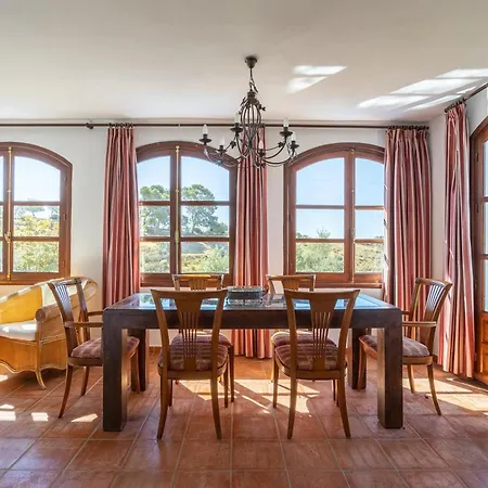 Fuente Del Baden Villa Nerja