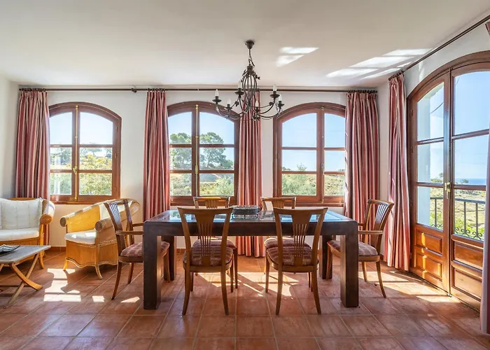 Fuente Del Baden Villa Nerja