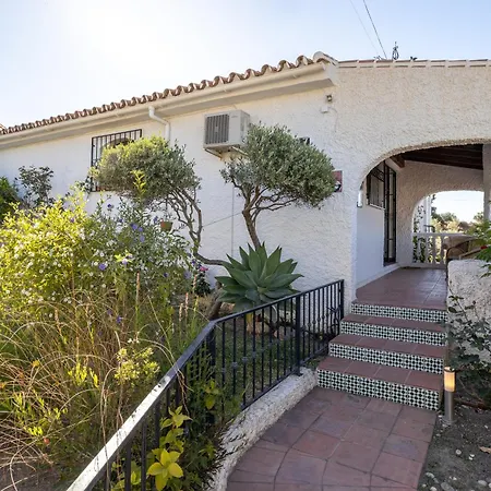 Fuente Del Baden Villa Nerja