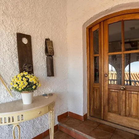 Fuente Del Baden Вилла *