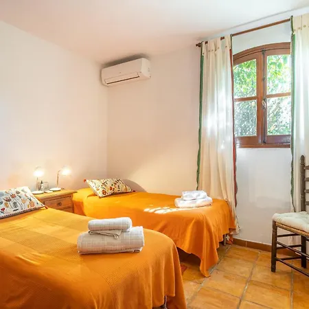 Fuente Del Baden Вилла Нерха